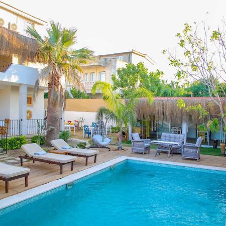 Londia Otel Alaçatı Eksteriør bilde